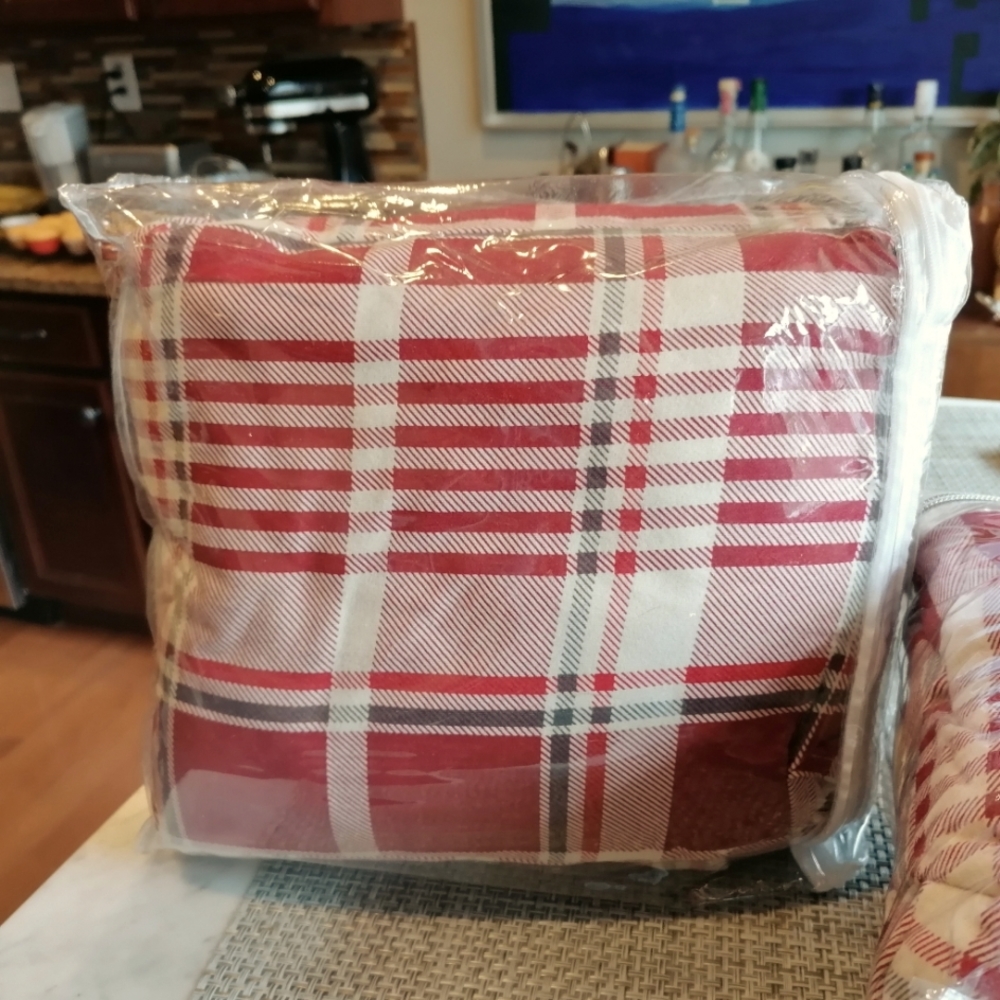 Two 2 PC Cuddl Duds Heavy Weight Flannel Cotton Blend Twin Duvet Sets, Red Plaid
